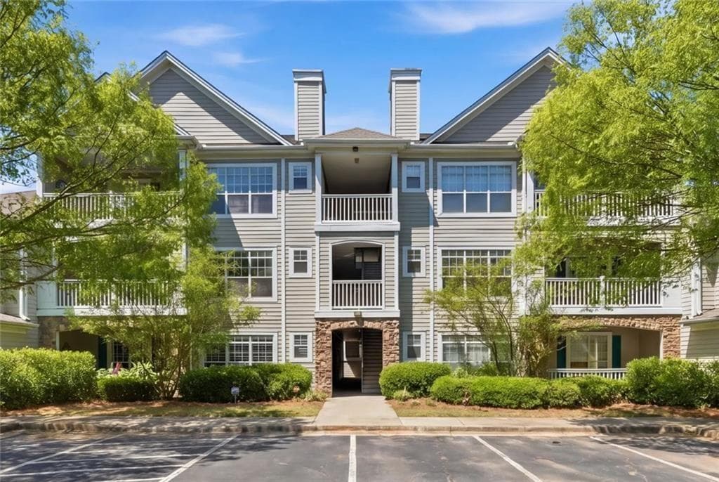 826 Sandringham Drive, Alpharetta, GA 30004 — most recent listing photo
