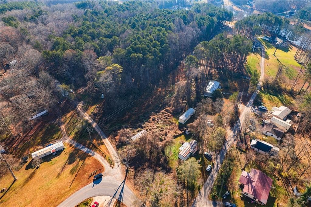2 bedroom, 1 bathroom, 750 sq ft single family residence for sale at 429 Moore Street, Jasper, GA 30143 — photo 5