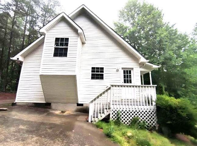 2 bedroom, 1,035 sq ft single family residence for sale at 381 Worley Mill Circle, Chatsworth, GA 30705 — photo 4