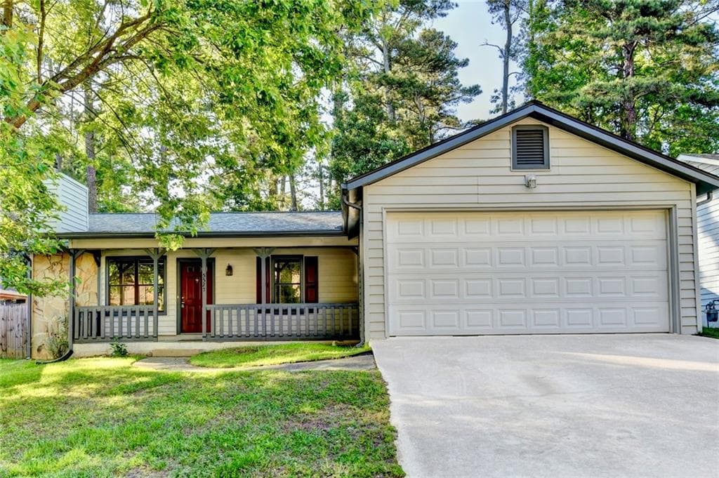 5527 Rails Way, Norcross, GA 30071 — most recent listing photo