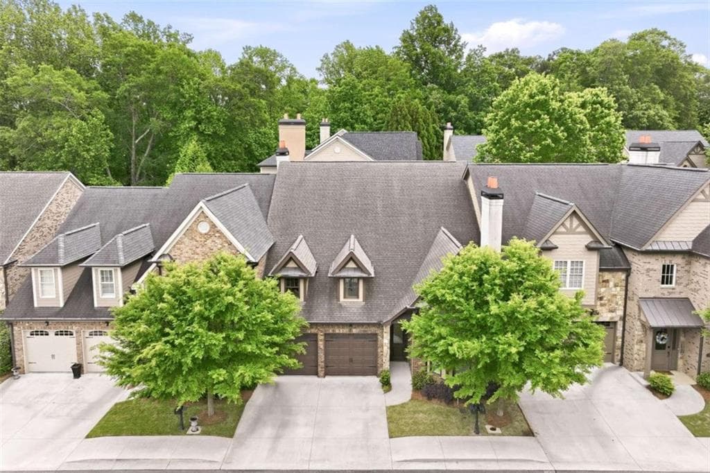4 bedroom, 5 bathroom, 3,574 sq ft condominium for sale at 890 Candler Street, Gainesville, GA 30501 — photo 6