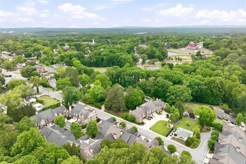 4 bedroom, 5 bathroom, 3,574 sq ft condominium for sale at 890 Candler Street, Gainesville, GA 30501 — photo 10
