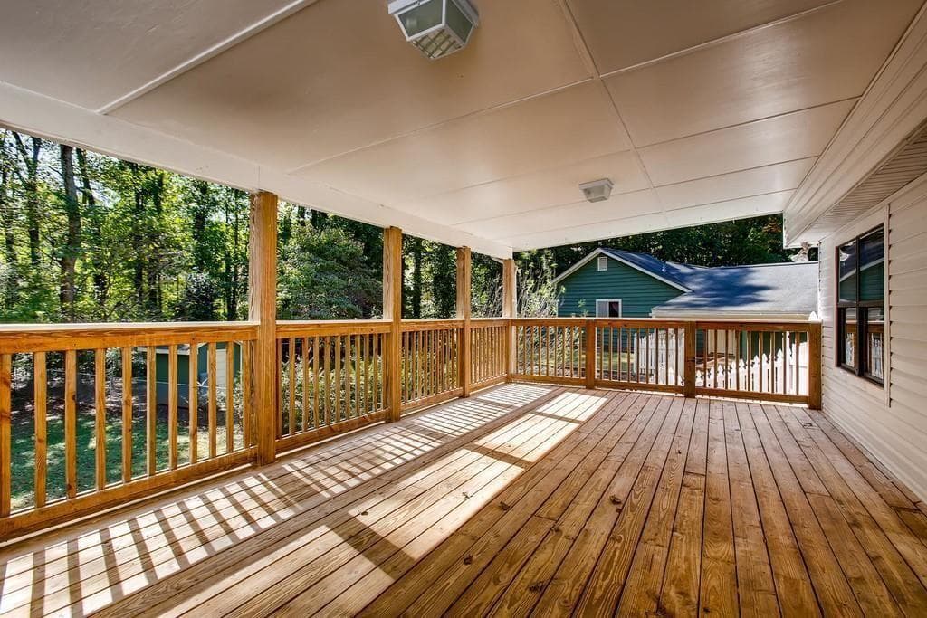 4 bedroom, 2 bathroom, 2,110 sq ft single family residence for rent at 2274 Turtle Landing, Marietta, GA 30066 for $2,500 a month — photo 9