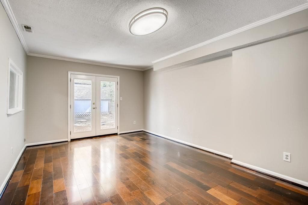 4 bedroom, 2 bathroom, 2,110 sq ft single family residence for rent at 2274 Turtle Landing, Marietta, GA 30066 for $2,500 a month — photo 10