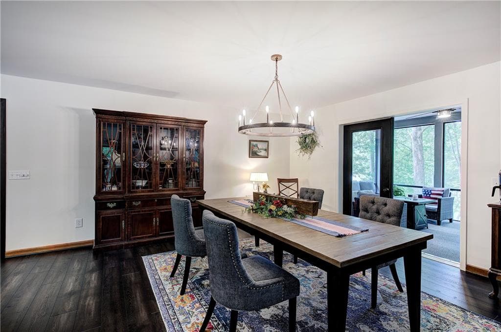 4 bedroom, 5 bathroom, 6,181 sq ft single family residence under contract at 12 Tamarack Point, Jasper, GA 30143 — photo 5