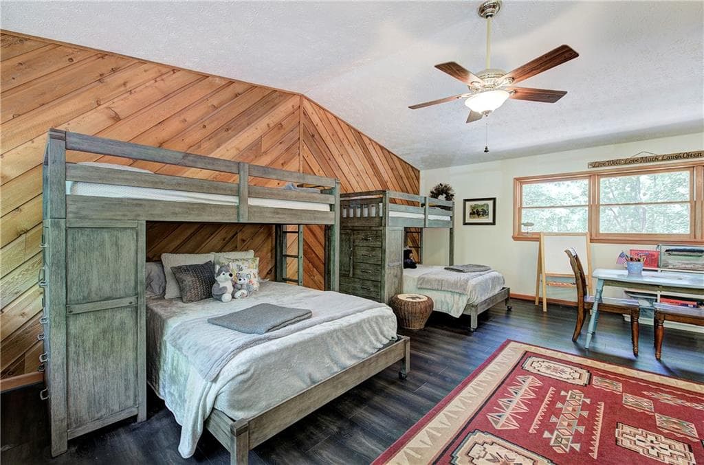 4 bedroom, 5 bathroom, 6,181 sq ft single family residence under contract at 12 Tamarack Point, Jasper, GA 30143 — photo 10