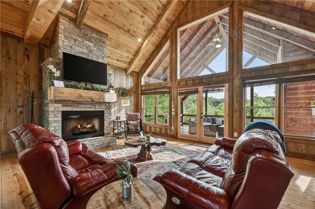 3 bedroom, 4 bathroom, 3,144 sq ft single family residence for sale at 3804 Aska Road, Blue Ridge, GA 30513 — photo 8