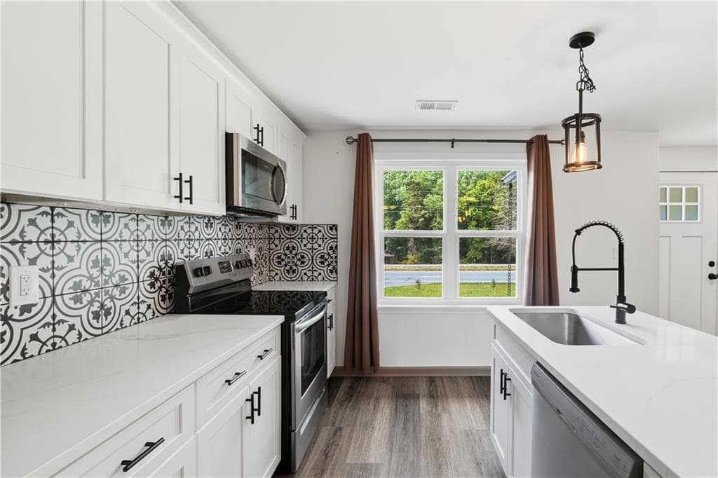 3 bedroom, 2 bathroom, 1,682 sq ft single family residence for sale at 1827 Highway 27, Bremen, GA 30110 — photo 7