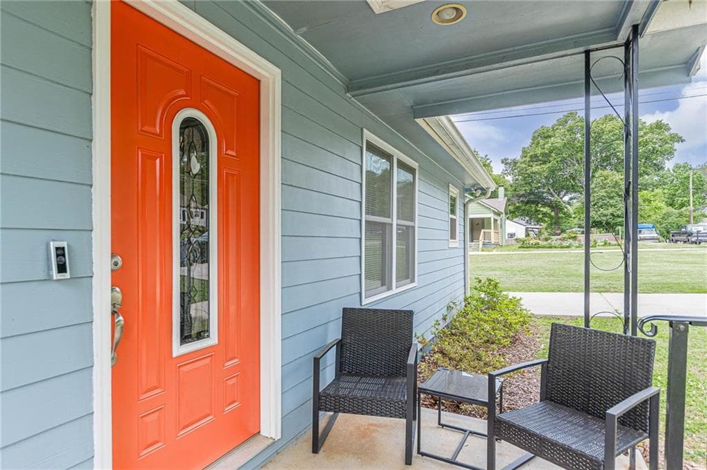 2 bedroom, 2 bathroom, 1,203 sq ft single family residence for sale at 224 Birch Street, Hapeville, GA 30354 — photo 2