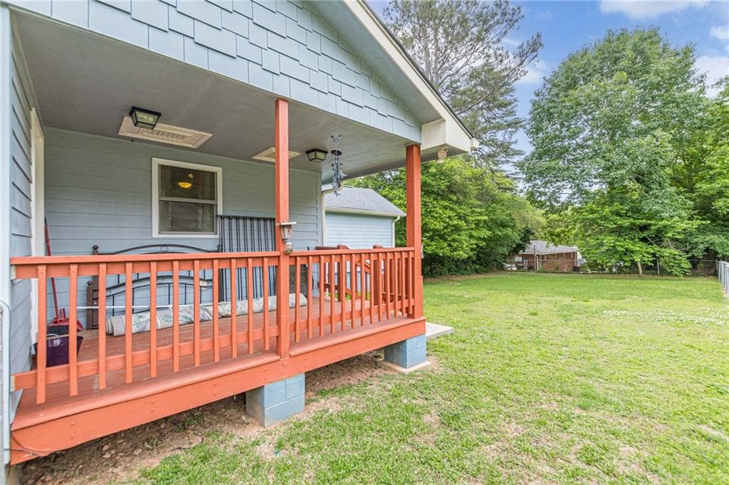 2 bedroom, 2 bathroom, 1,203 sq ft single family residence for sale at 224 Birch Street, Hapeville, GA 30354 — photo 4