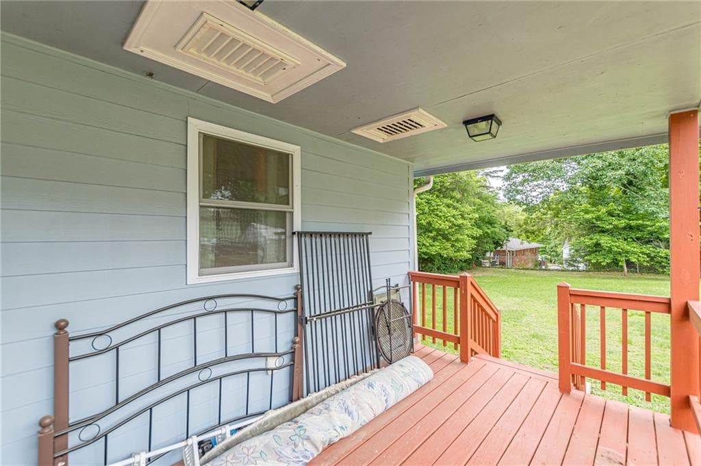 2 bedroom, 2 bathroom, 1,203 sq ft single family residence for sale at 224 Birch Street, Hapeville, GA 30354 — photo 6