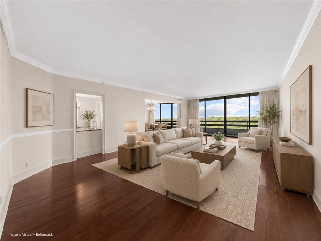 2 bedroom, 2 bathroom, 2,403 sq ft condominium for sale at 2660 Peachtree Road 16C, Atlanta, GA 30305 — photo 5