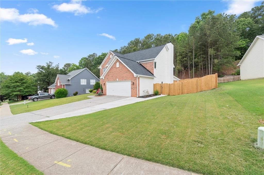 4 bedroom, 3 bathroom, 2,320 sq ft single family residence for sale at 1012 Blankets Creek Drive, Canton, GA 30114 — photo 3