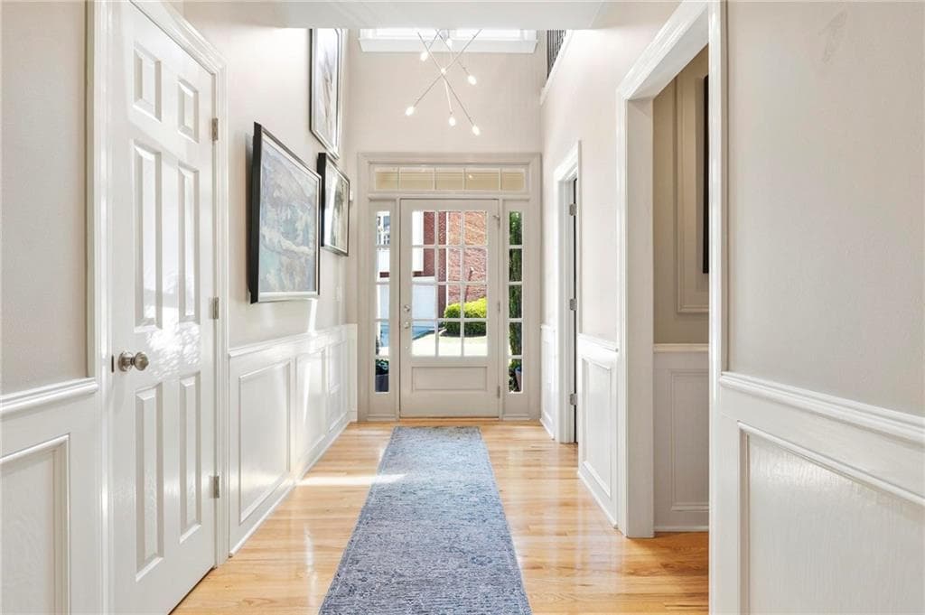 4 bedroom, 5 bathroom, 2,954 sq ft townhouse under contract at 521 Vinings Estates Drive A6, Mableton, GA 30126 — photo 4