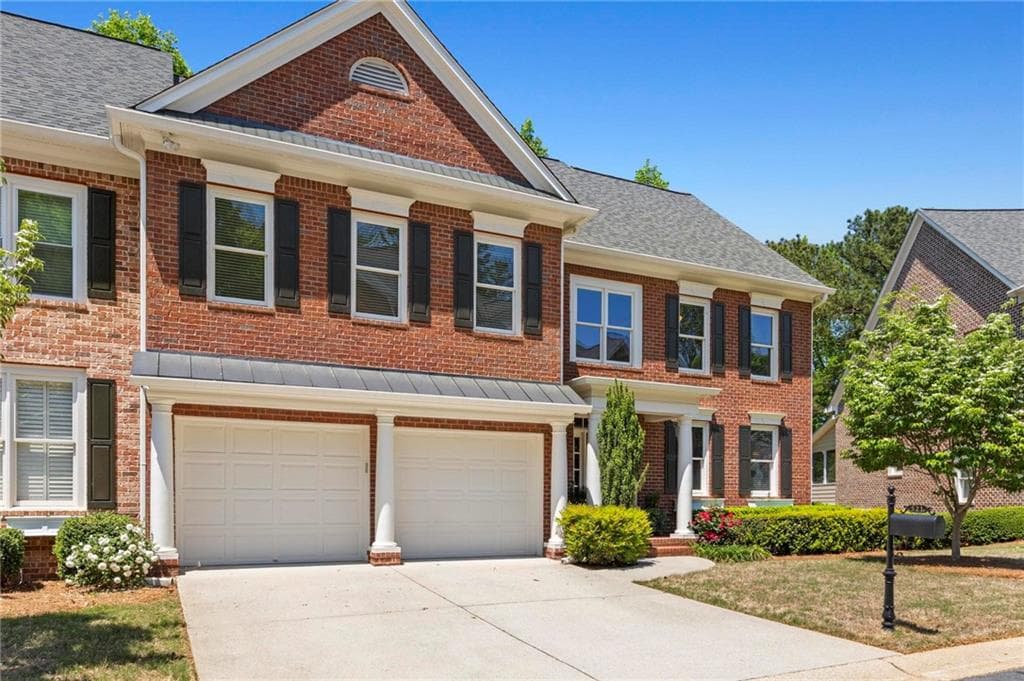 4 bedroom, 5 bathroom, 2,954 sq ft townhouse under contract at 521 Vinings Estates Drive A6, Mableton, GA 30126 — photo 2