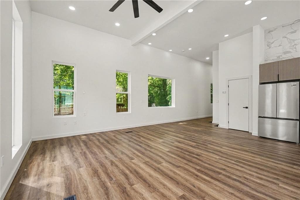 4 bedroom, 4 bathroom, 2,856 sq ft single family residence for sale at 1073 Mayson Turner Road, Atlanta, GA 30314 — photo 9