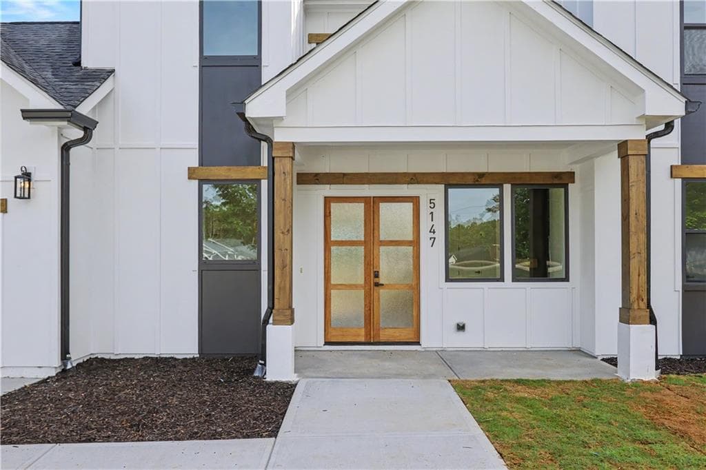 5 bedroom, 4 bathroom, 3,187 sq ft single family residence for sale at 5147 Shirley Road, Gainesville, GA 30506 — photo 4