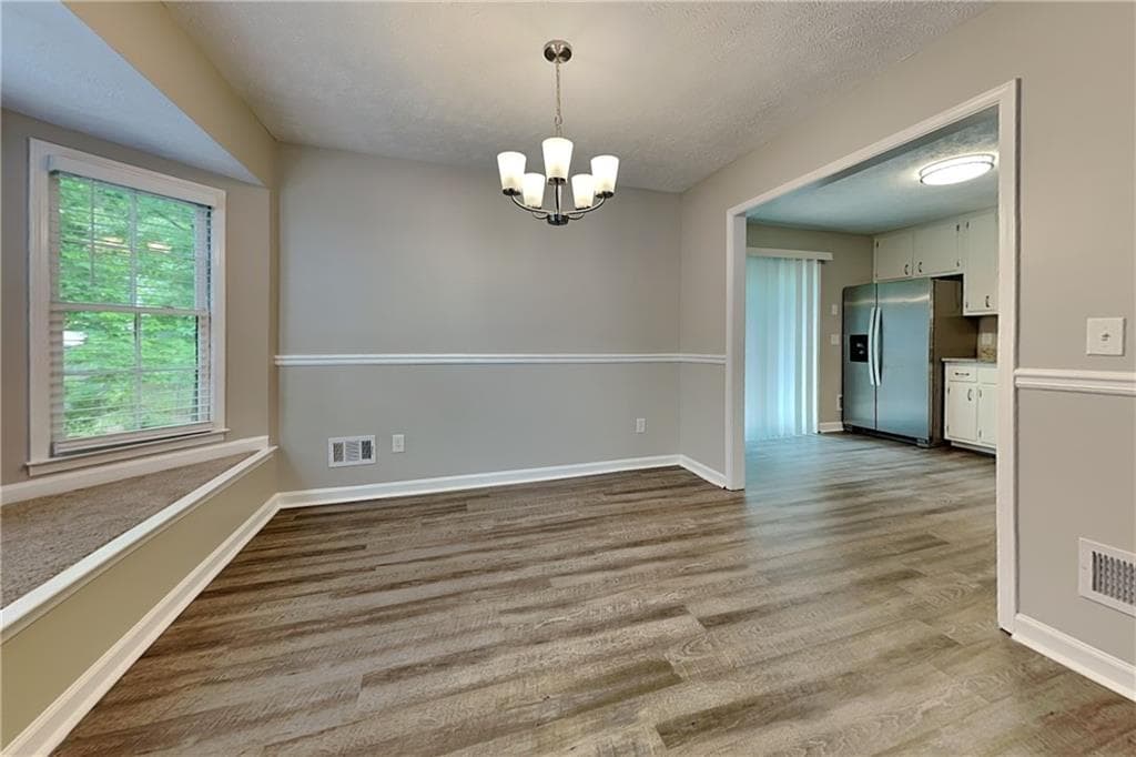 3 bedroom, 2 bathroom, 1,392 sq ft single family residence for rent at 3111 Fife Way, Snellville, GA 30039 for $2,050 a month — photo 7