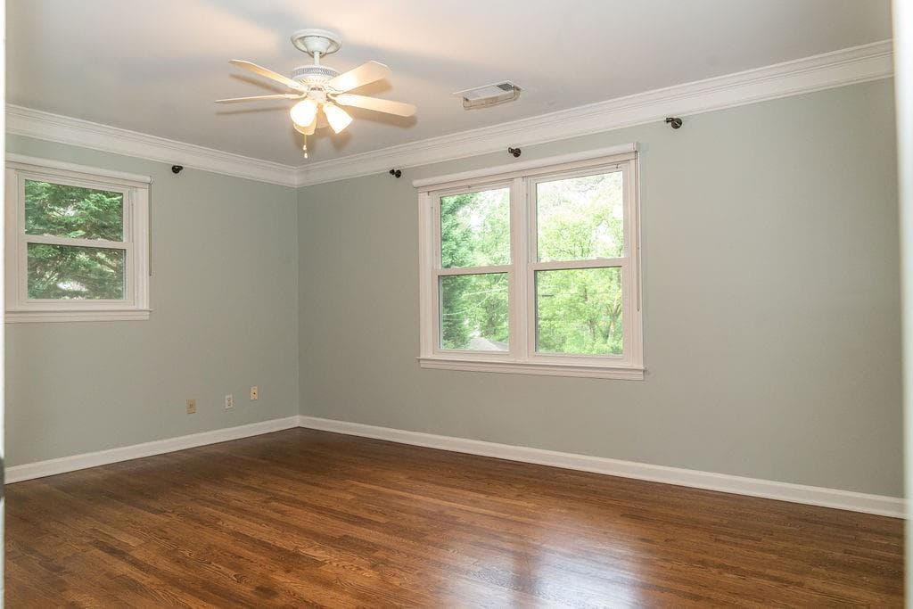 5 bedroom, 3 bathroom, 2,492 sq ft single family residence for rent at 2331 Robin Lane, Smyrna, GA 30080 for $3,000 a month — photo 9