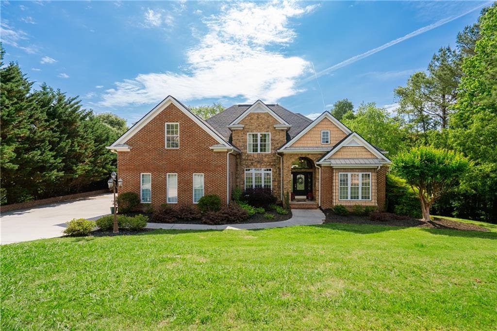 4 bedroom, 4 bathroom, 3,745 sq ft single family residence for sale at 411 Overlook Way, Cohutta, GA 30710