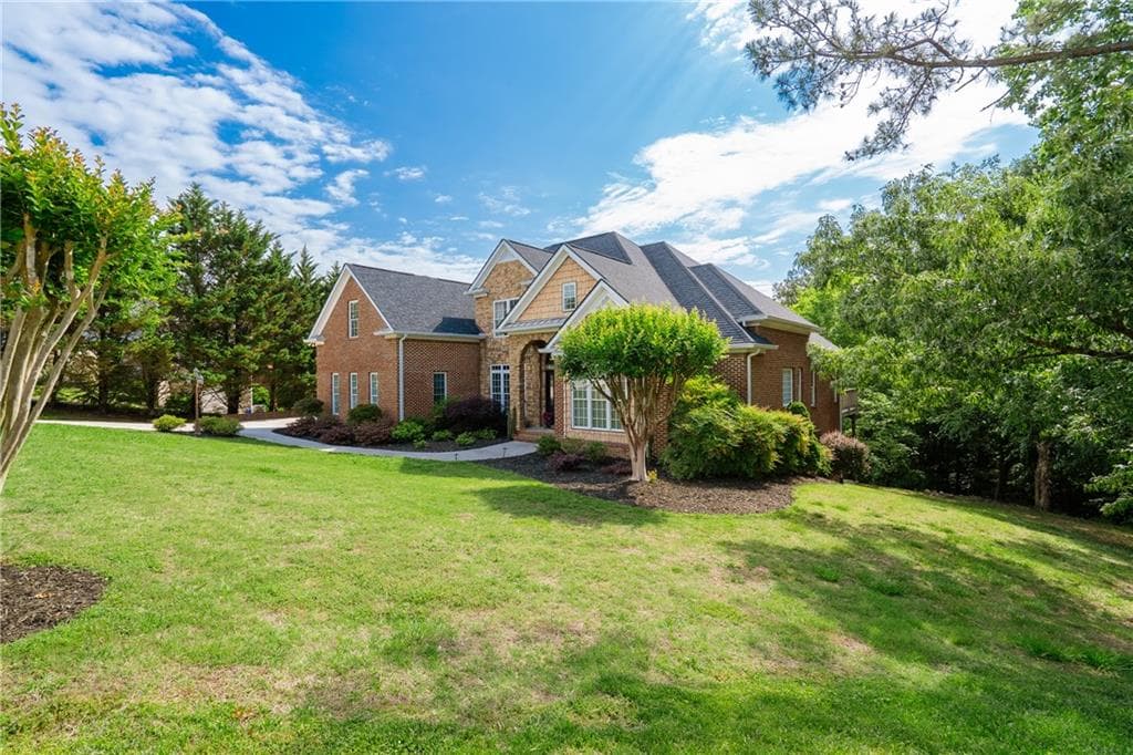 4 bedroom, 4 bathroom, 3,745 sq ft single family residence for sale at 411 Overlook Way, Cohutta, GA 30710 — photo 2