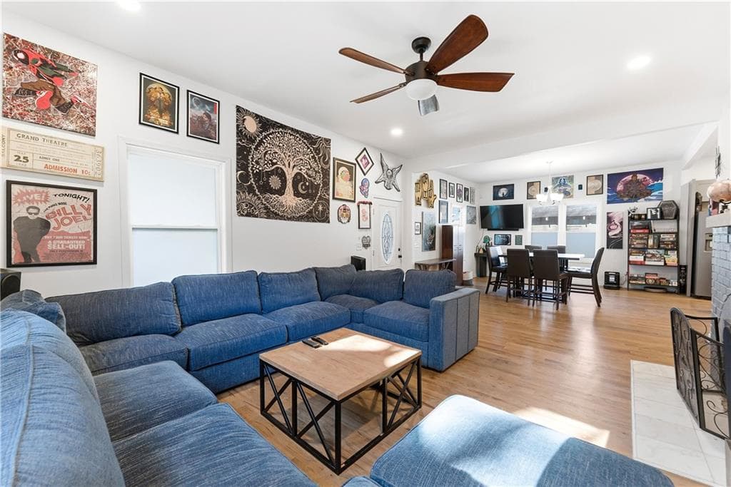 4 bedroom, 3 bathroom, 2,850 sq ft single family residence for sale at 902 Gaston Street, Atlanta, GA 30310 — photo 5