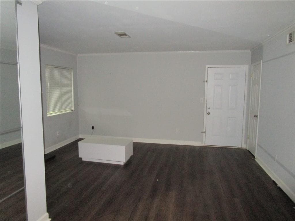 1 bedroom, 1 bathroom, 730 sq ft condominium for rent at 4003 Wingate Way, Sandy Springs, GA 30350 for $1,600 a month — photo 5