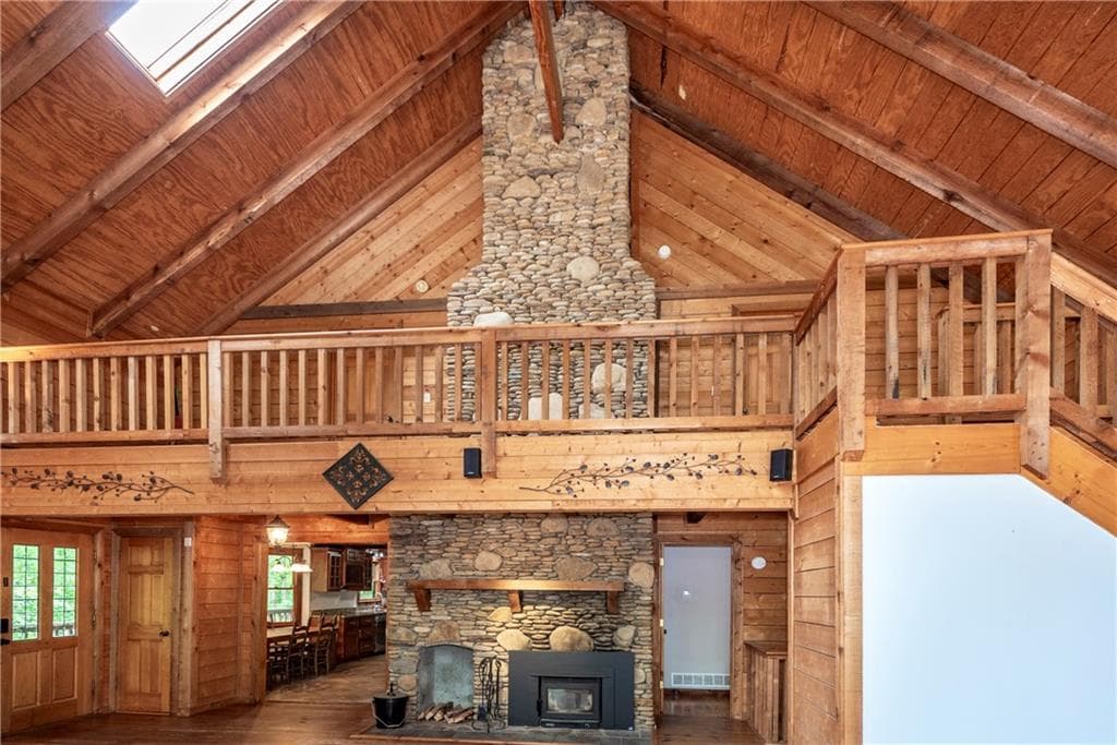 3 bedroom, 3 bathroom, 3,784 sq ft single family residence for sale at 4674 Chestatee Heights Road, Gainesville, GA 30506 — photo 6