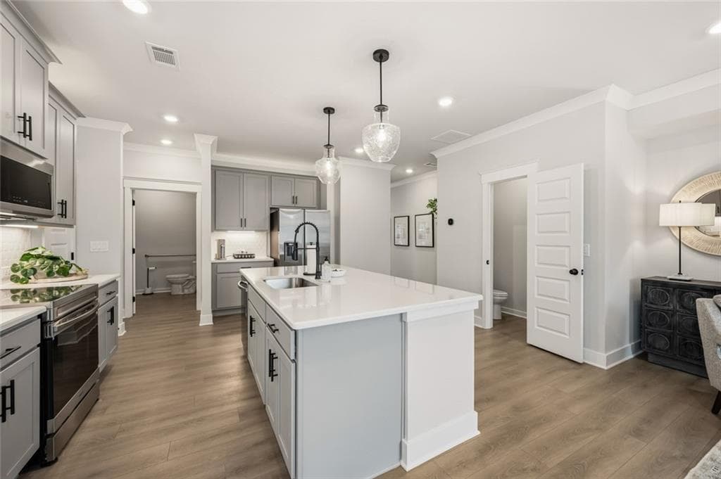 3 bedroom, 3 bathroom, 1,850 sq ft townhouse under contract at 4178 Millstone Park Lane, Gainesville, GA 30504 — photo 10