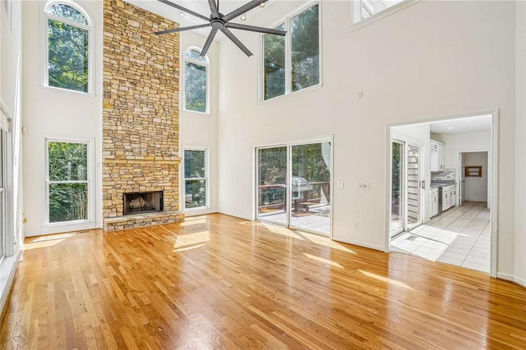 6 bedroom, 5 bathroom, 5,110 sq ft single family residence for sale at 802 Eastside Pointe, Woodstock, GA 30189 — photo 4