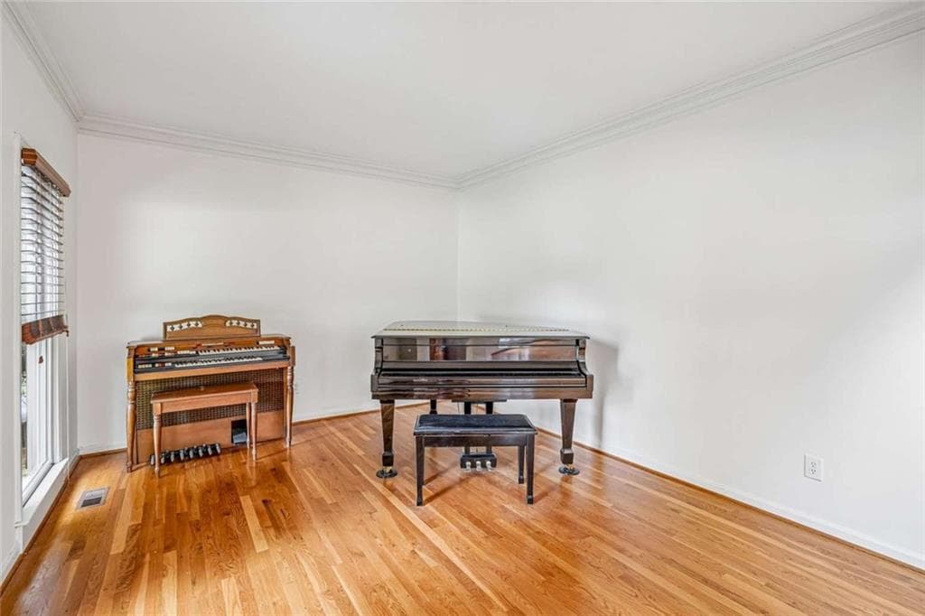 6 bedroom, 5 bathroom, 5,110 sq ft single family residence for sale at 802 Eastside Pointe, Woodstock, GA 30189 — photo 9
