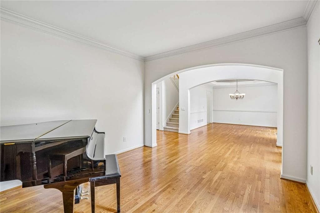 6 bedroom, 5 bathroom, 5,110 sq ft single family residence for sale at 802 Eastside Pointe, Woodstock, GA 30189 — photo 10