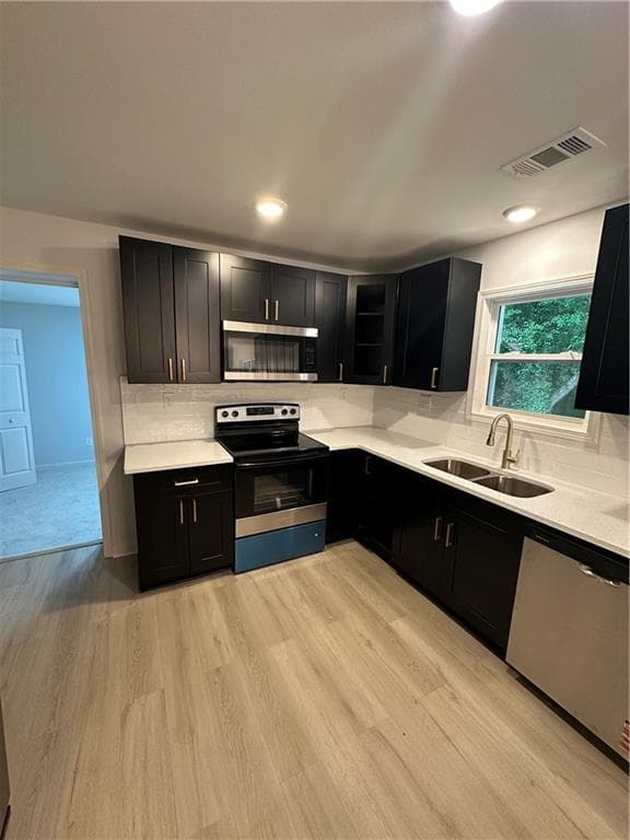 5 bedroom, 3 bathroom, 3,495 sq ft single family residence for sale at 2676 Miriam Lane, Decatur, GA 30032 — photo 3