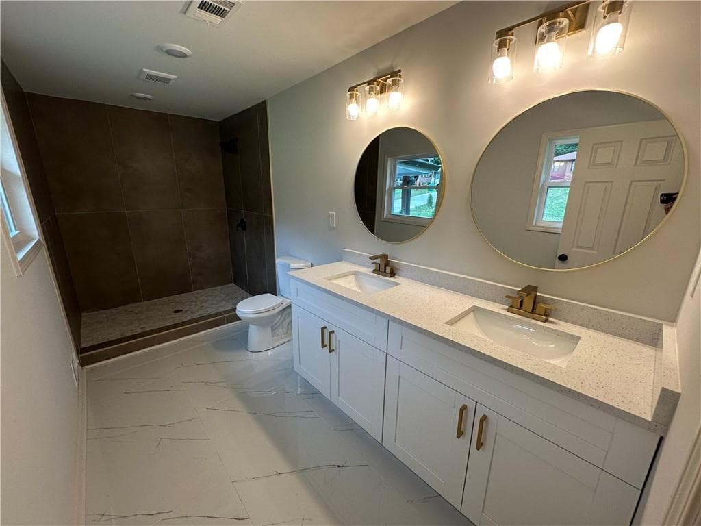 5 bedroom, 3 bathroom, 3,495 sq ft single family residence for sale at 2676 Miriam Lane, Decatur, GA 30032 — photo 8