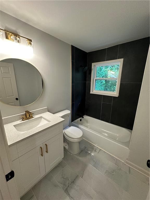 5 bedroom, 3 bathroom, 3,495 sq ft single family residence for sale at 2676 Miriam Lane, Decatur, GA 30032 — photo 9