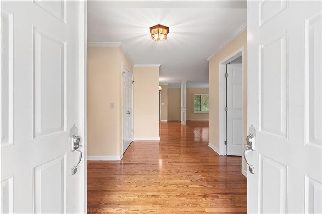 4 bedroom, 3 bathroom, 3,476 sq ft single family residence for sale at 136 S Ole Hickory Trail, Carrollton, GA 30117 — photo 8