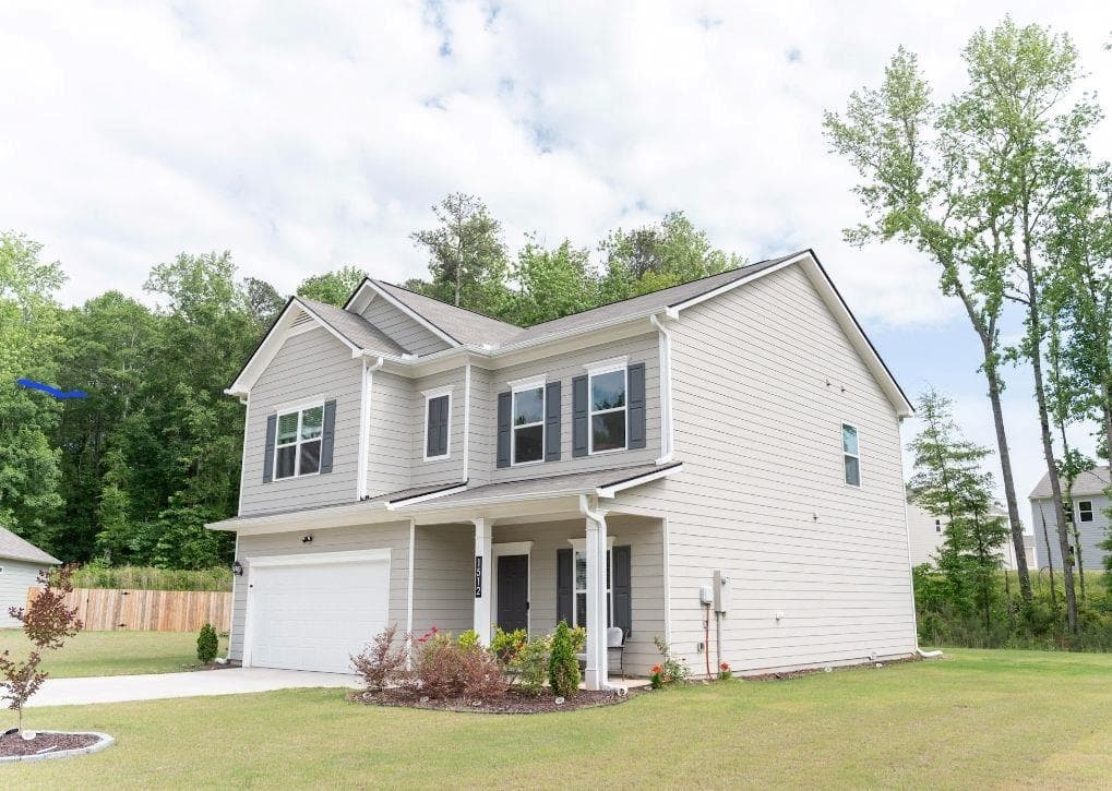 4 bedroom, 3 bathroom, 2,053 sq ft single family residence for sale at 1512 Cragston Drive, Winder, GA 30680 — photo 3