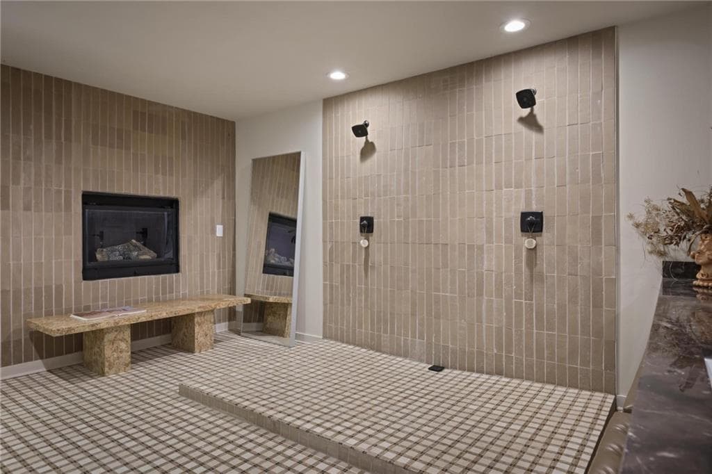3 bedroom, 3 bathroom, 2,166 sq ft single family residence for sale at 595 Overbrook Drive, Atlanta, GA 30318 — photo 8