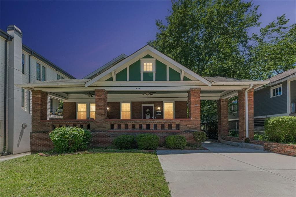 4 bedroom, 3 bathroom, 2,300 sq ft single family residence for sale at 537 Winton Terrace, Atlanta, GA 30308