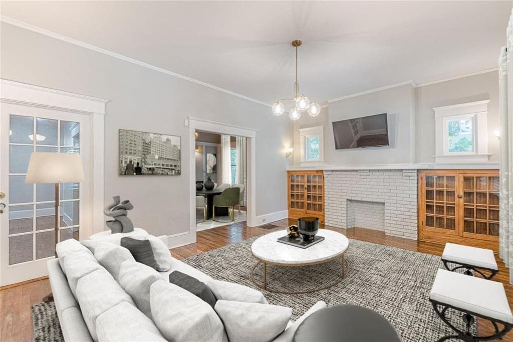 4 bedroom, 3 bathroom, 2,300 sq ft single family residence for sale at 537 Winton Terrace, Atlanta, GA 30308 — photo 4