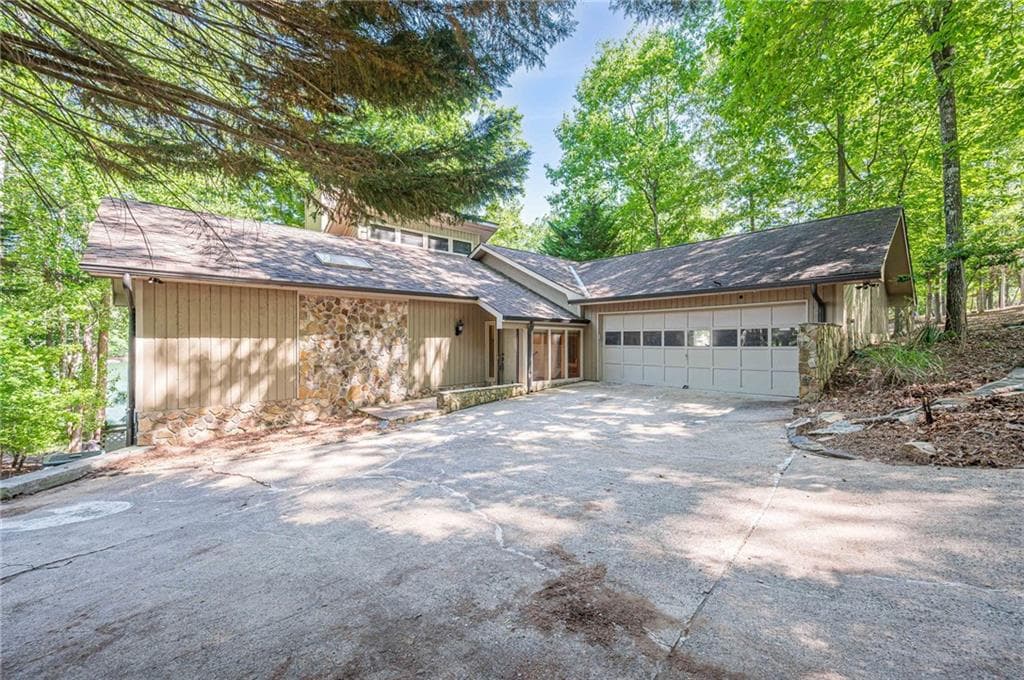 137 Broadwater Court, Waleska, GA 30183 — most recent listing photo
