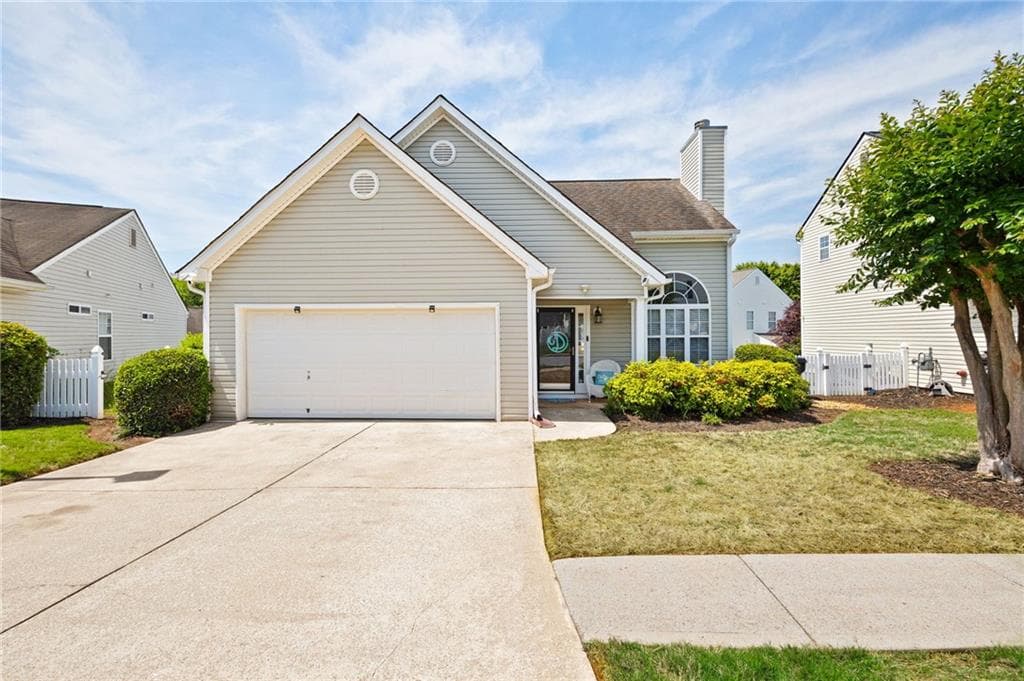 3 bedroom, 3 bathroom, 1,243 sq ft single family residence for sale at 108 Greystone Way, Hiram, GA 30141