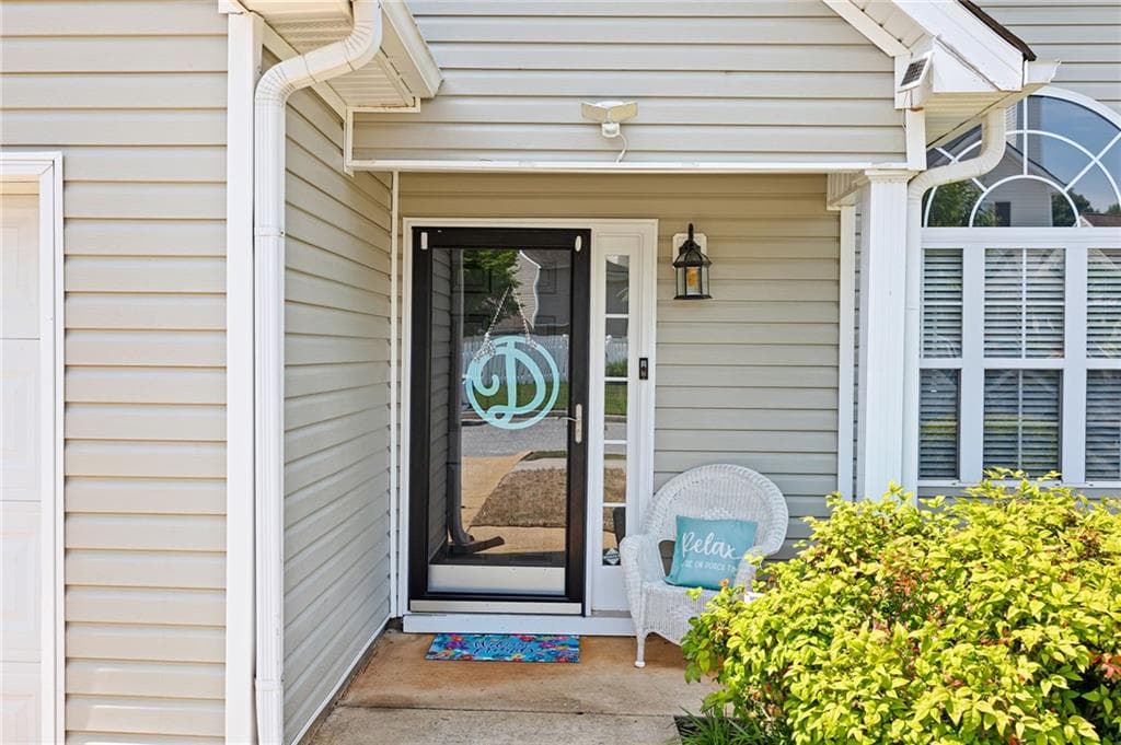 3 bedroom, 3 bathroom, 1,243 sq ft single family residence for sale at 108 Greystone Way, Hiram, GA 30141 — photo 3