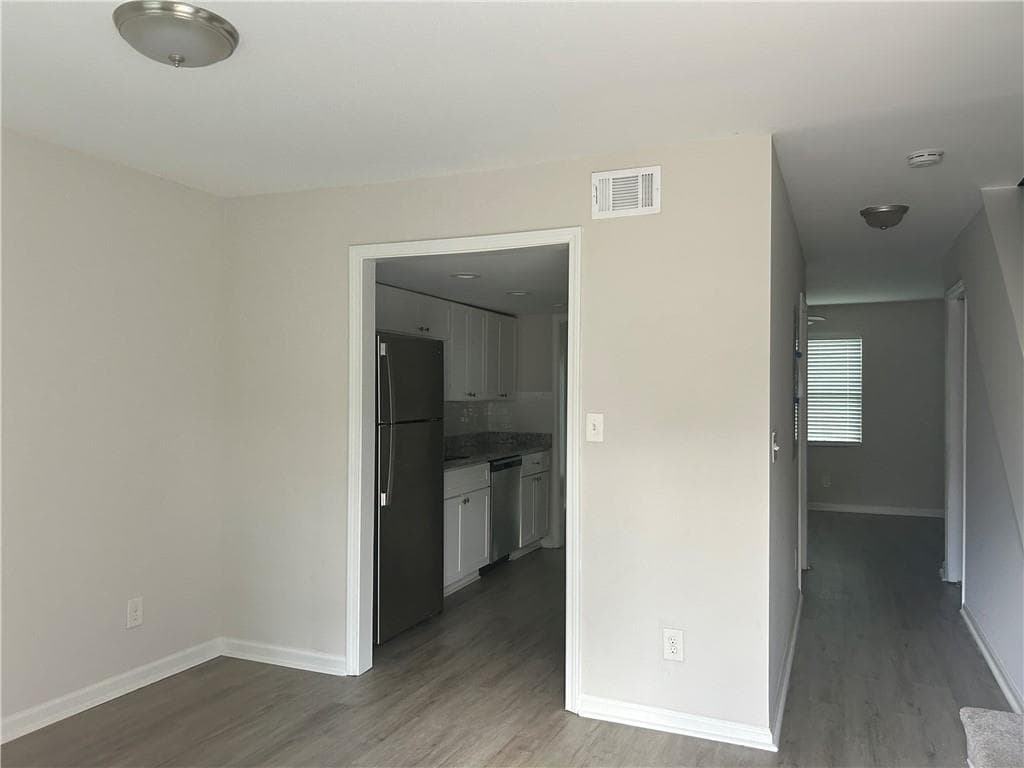 2 bedroom, 3 bathroom, 1,728 sq ft townhouse for sale at 2604 Campbellton Road 2D, Atlanta, GA 30311 — photo 2