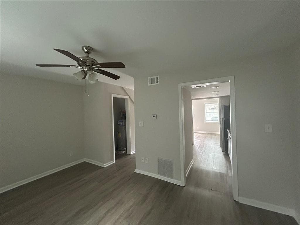 2 bedroom, 3 bathroom, 1,728 sq ft townhouse for sale at 2604 Campbellton Road 2D, Atlanta, GA 30311 — photo 6