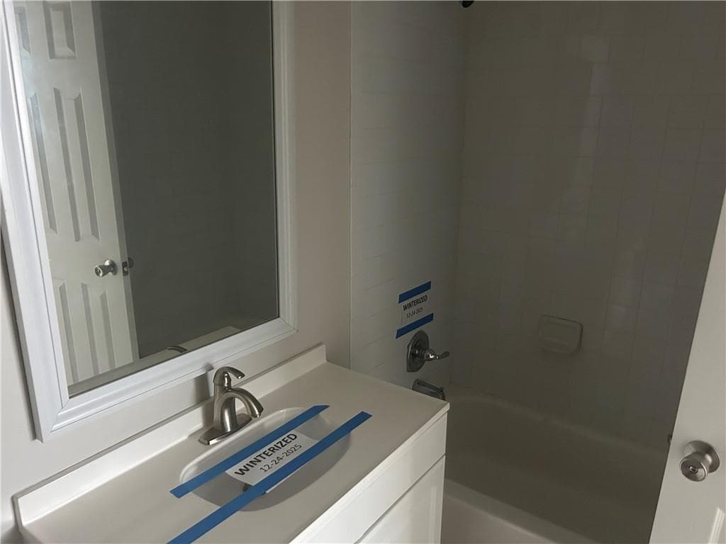 2 bedroom, 3 bathroom, 1,728 sq ft townhouse for sale at 2604 Campbellton Road 2D, Atlanta, GA 30311 — photo 10