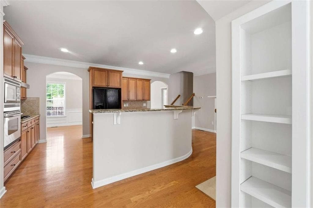 3 bedroom, 4 bathroom, 2,679 sq ft townhouse for sale at 10464 Holliwell Court, Duluth, GA 30097 — photo 9