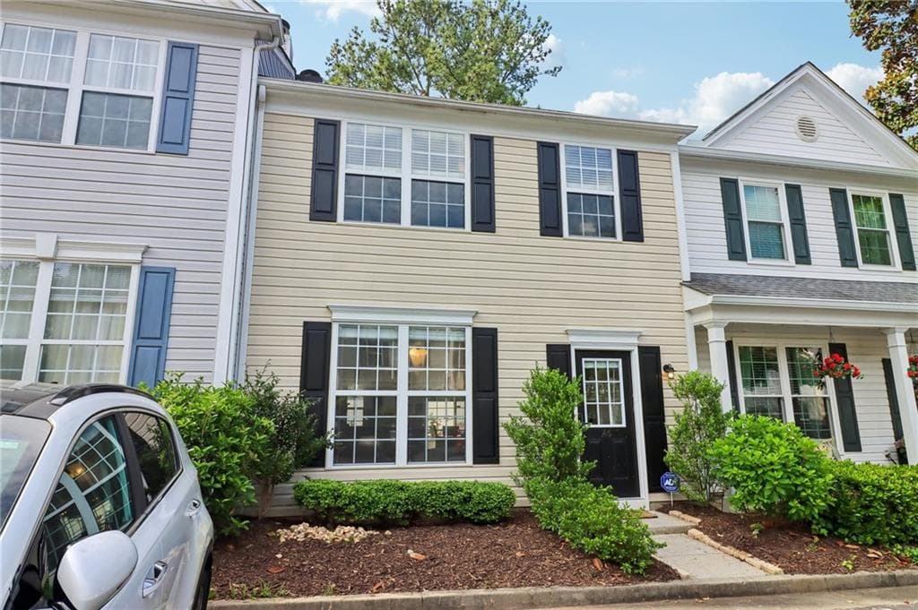 3 bedroom, 3 bathroom, 1,370 sq ft townhouse for sale at 10900 Wittenridge Drive A6, Alpharetta, GA 30022 — photo 5