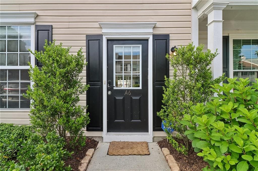3 bedroom, 3 bathroom, 1,370 sq ft townhouse for sale at 10900 Wittenridge Drive A6, Alpharetta, GA 30022 — photo 9