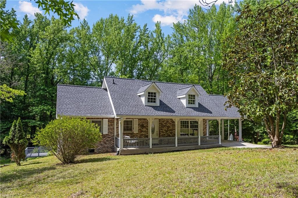 6400 Mixon Road, Chattahoochee Hills, GA 30268 — most recent listing photo